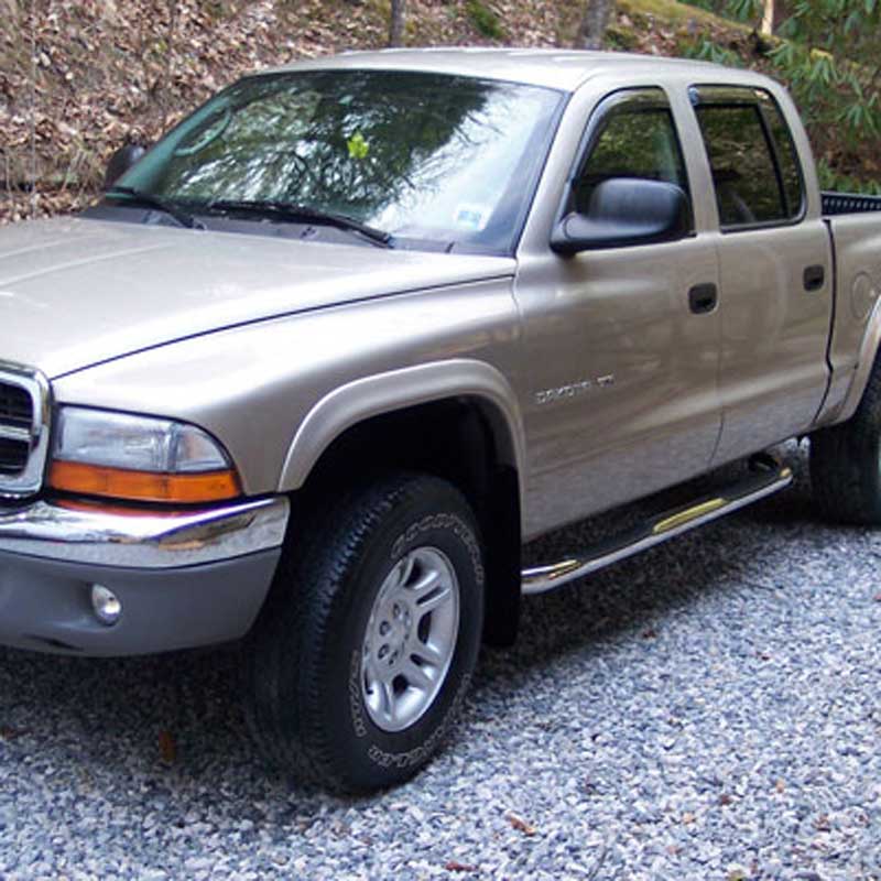 2004 dodge dakota quad cab running boards